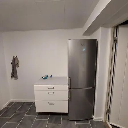 Stuelejlighed Med Have Og Overdaekket Terrasse Odense