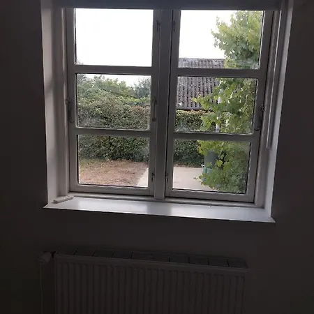 Apartament Stuelejlighed Med Have Og Overdaekket Terrasse Odense