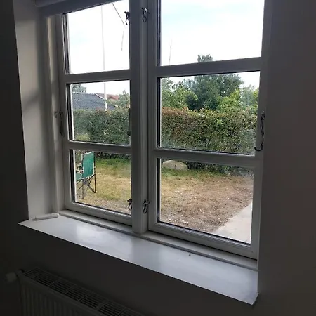 Stuelejlighed Med Have Og Overdaekket Terrasse Odense