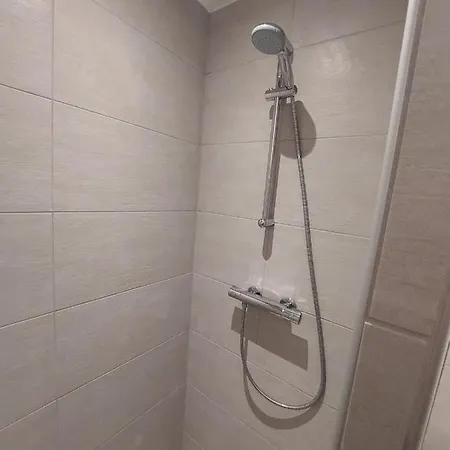 Stuelejlighed Med Have Og Overdaekket Terrasse Odense