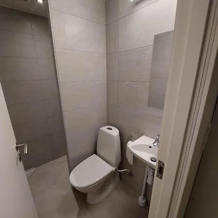 Stuelejlighed Med Have Og Overdaekket Terrasse Apartamento Odense